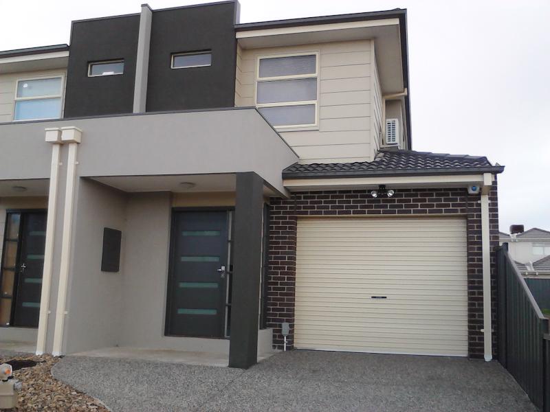 11A LIBBY LANE, SUNSHINE WEST, 3020