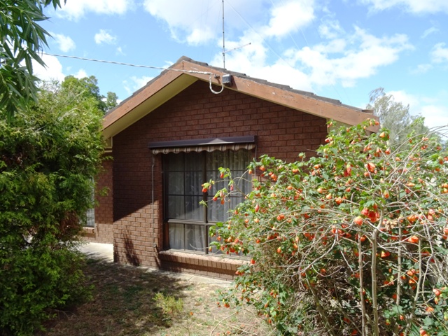 403 LEITH STREET, REDAN, 3350