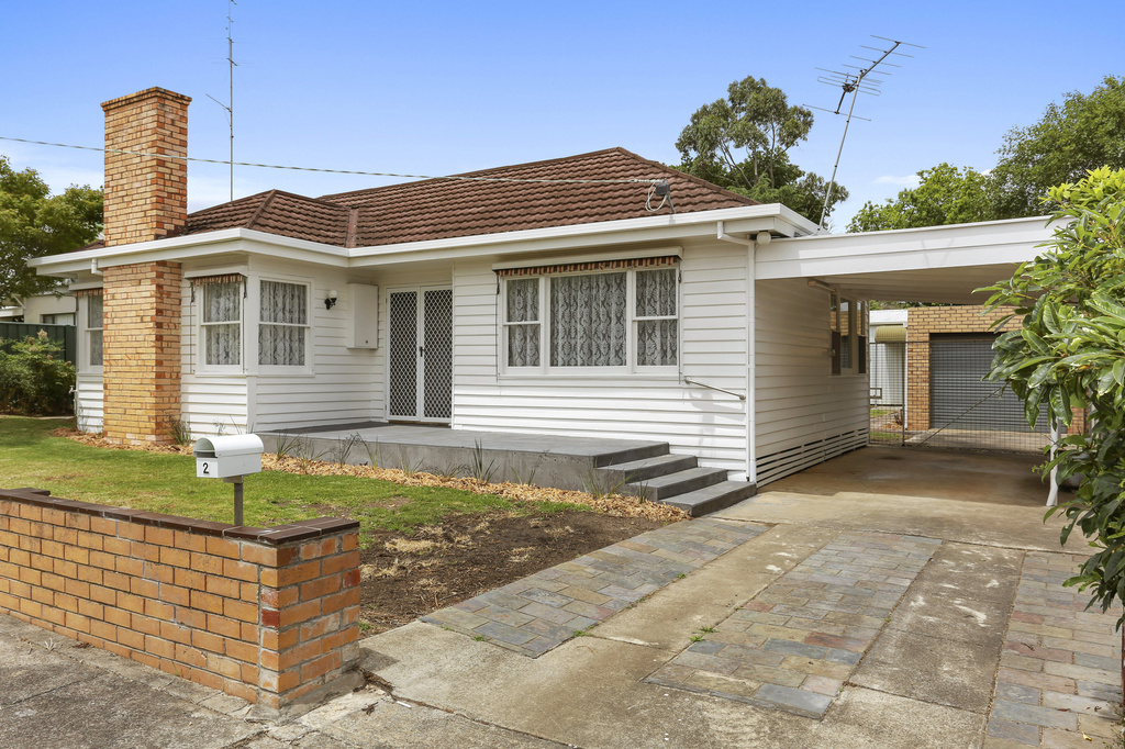 2 MORONGO AVENUE, HAMILTON, 3300