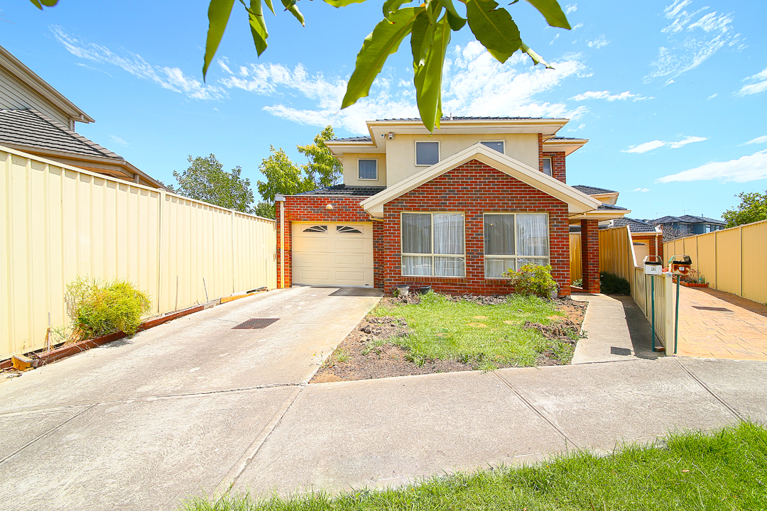 16 CURTIN STREET, MAIDSTONE, 3012