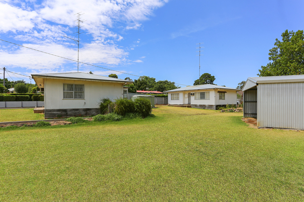7 & 9 CAMERON STREET, HAMILTON, 3300
