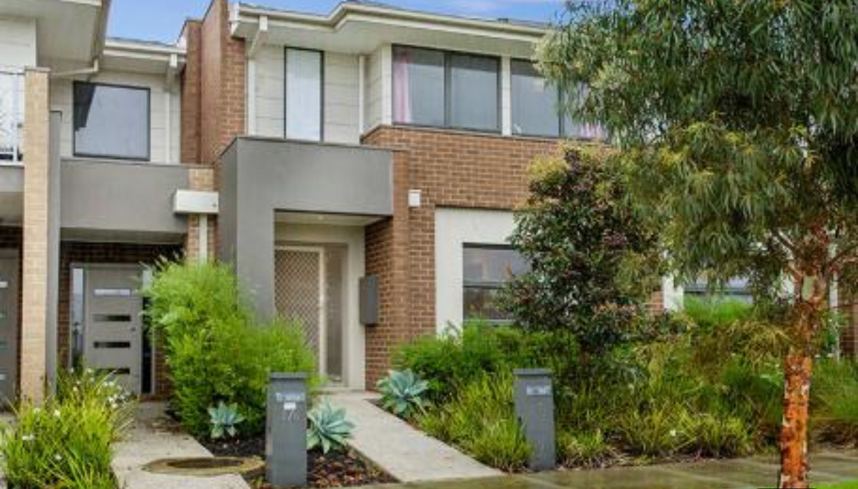 6 SIERRA AVENUE, SUNSHINE WEST, 3020