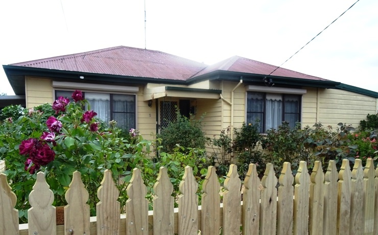 5 EDWARDS STREET, SEBASTOPOL, 3356