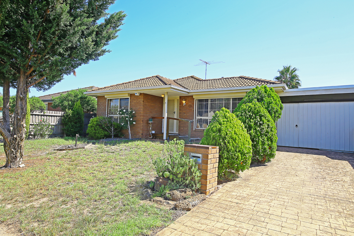 15 BARROW CT, HOPPERS CROSSING, 3029