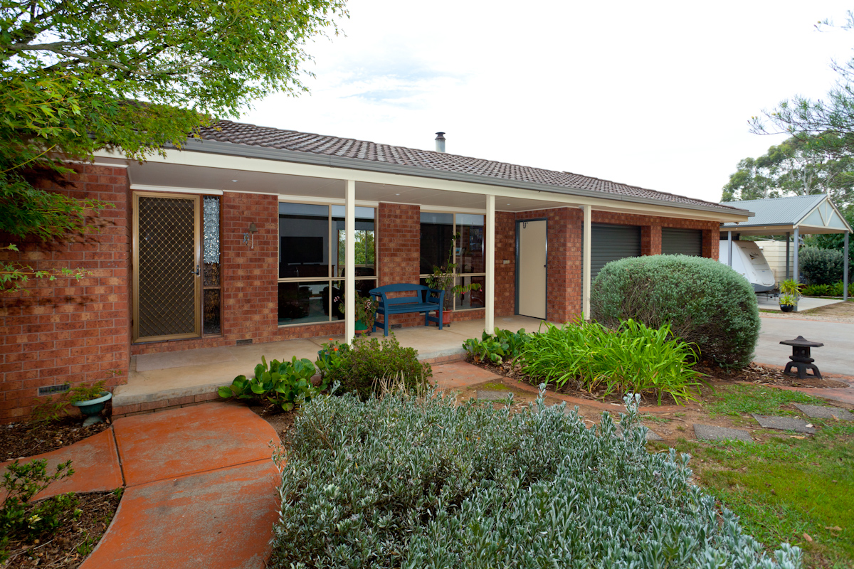 123 HOPETOUN ROAD, DROUIN, 3818