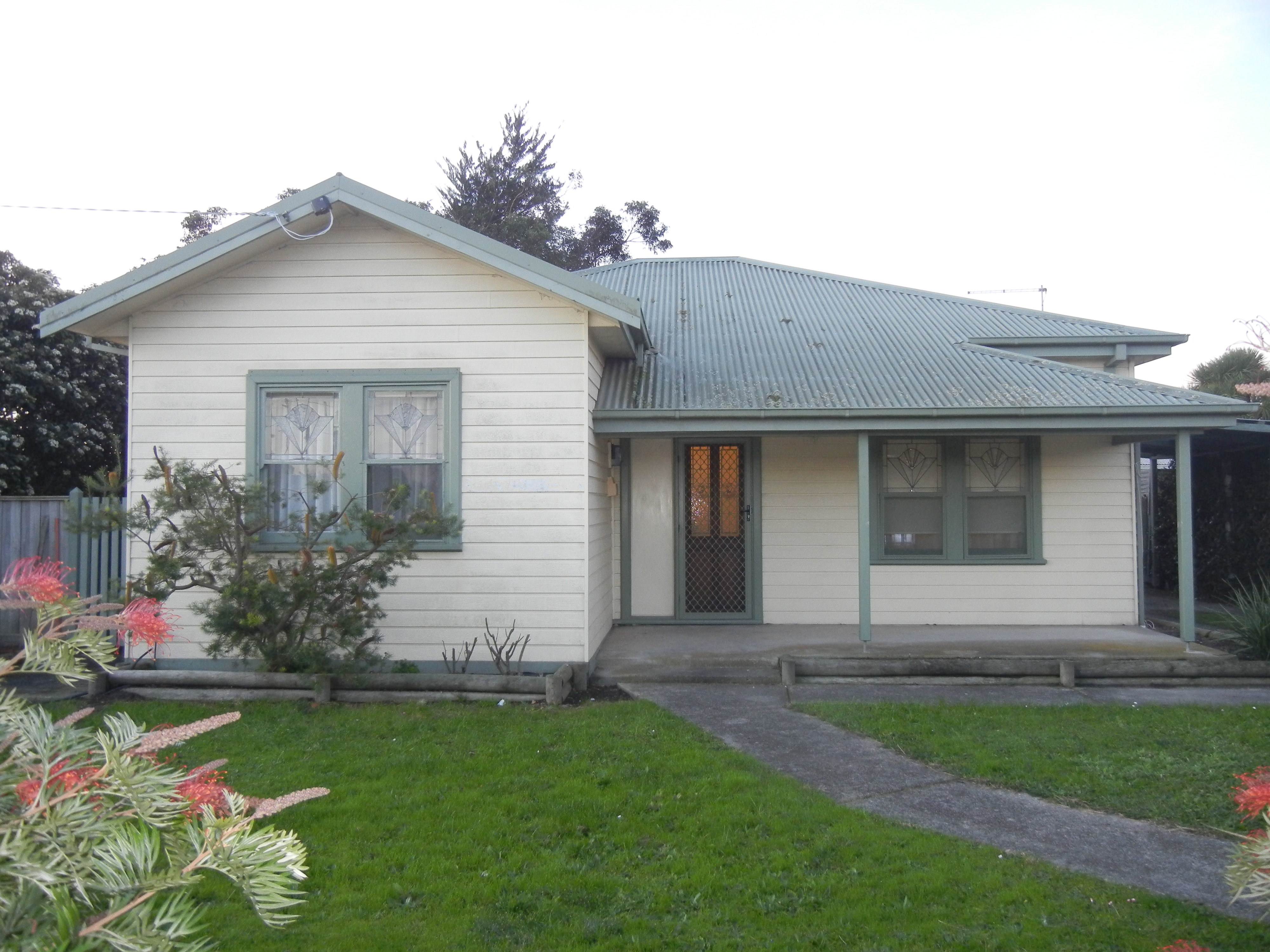 6 COOK ROAD, LONGWARRY, 3816