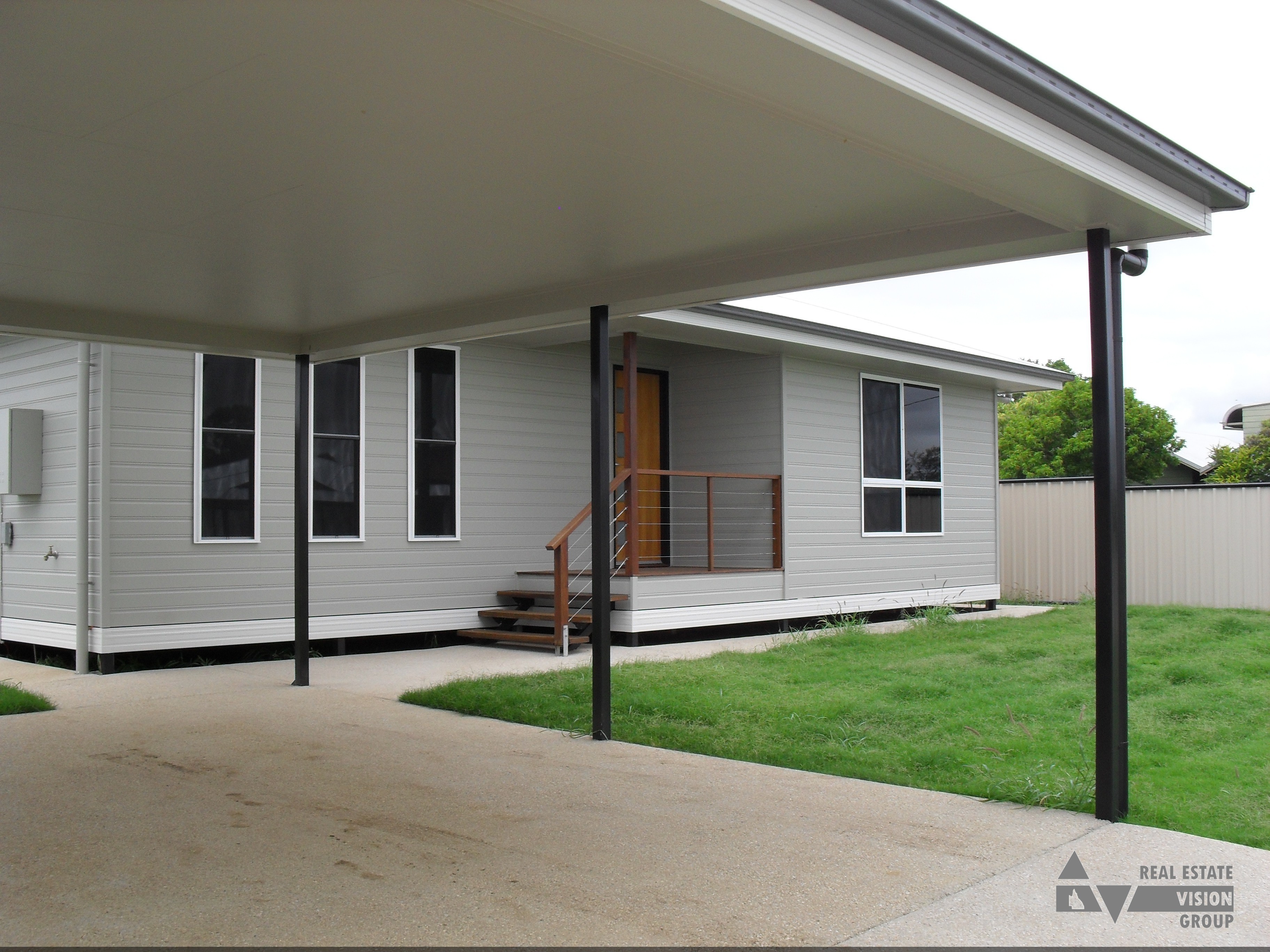 29 MANNA ST, BLACKWATER, 4717