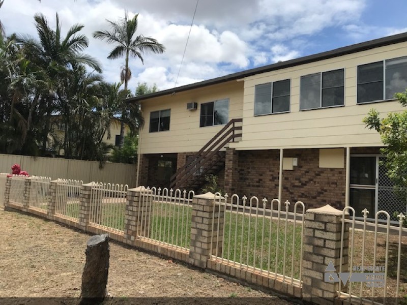 9 BRIDGEMAN ST, EMERALD, 4720