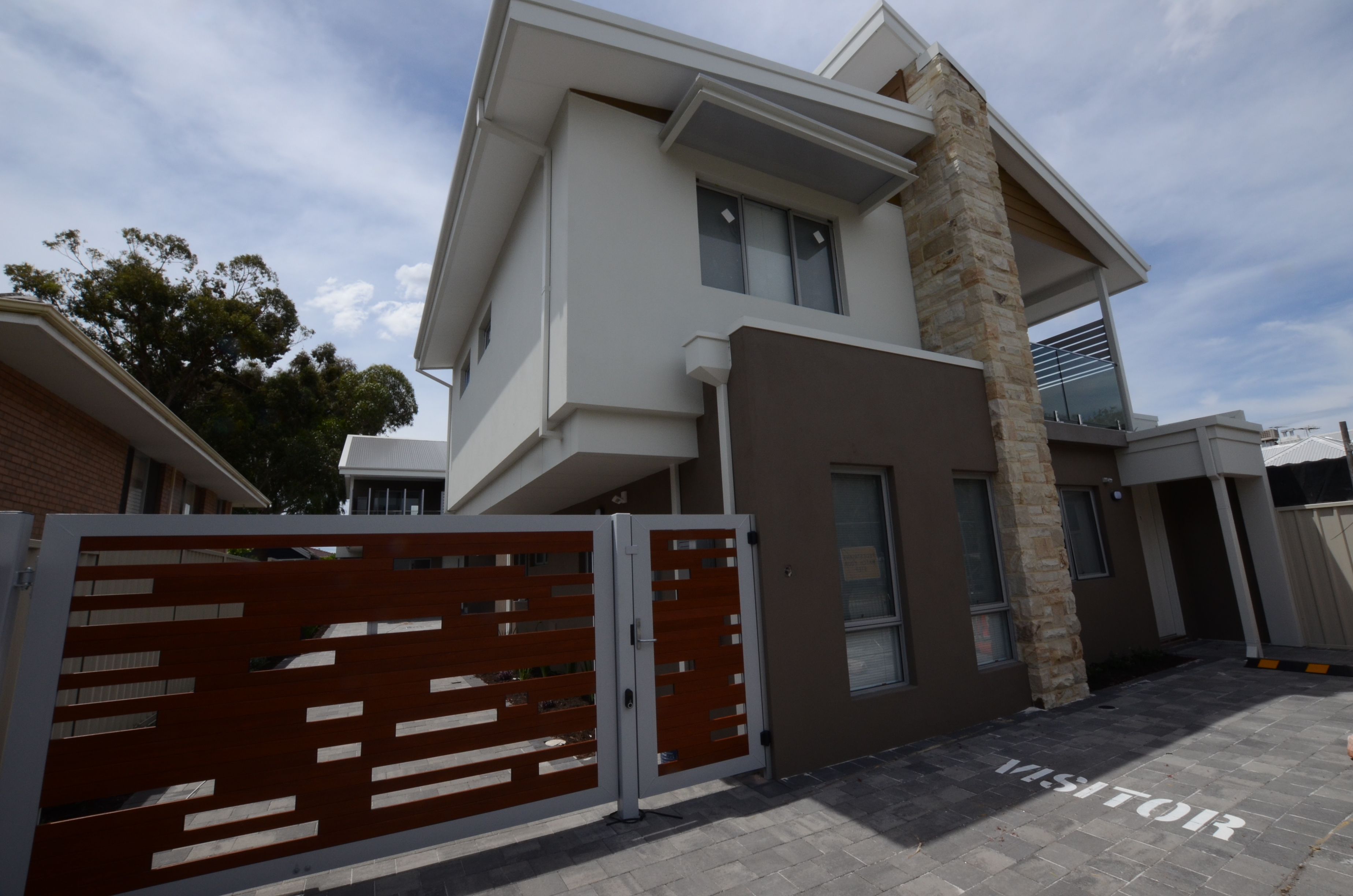 124 RICHMOND ST, LEEDERVILLE, 6007