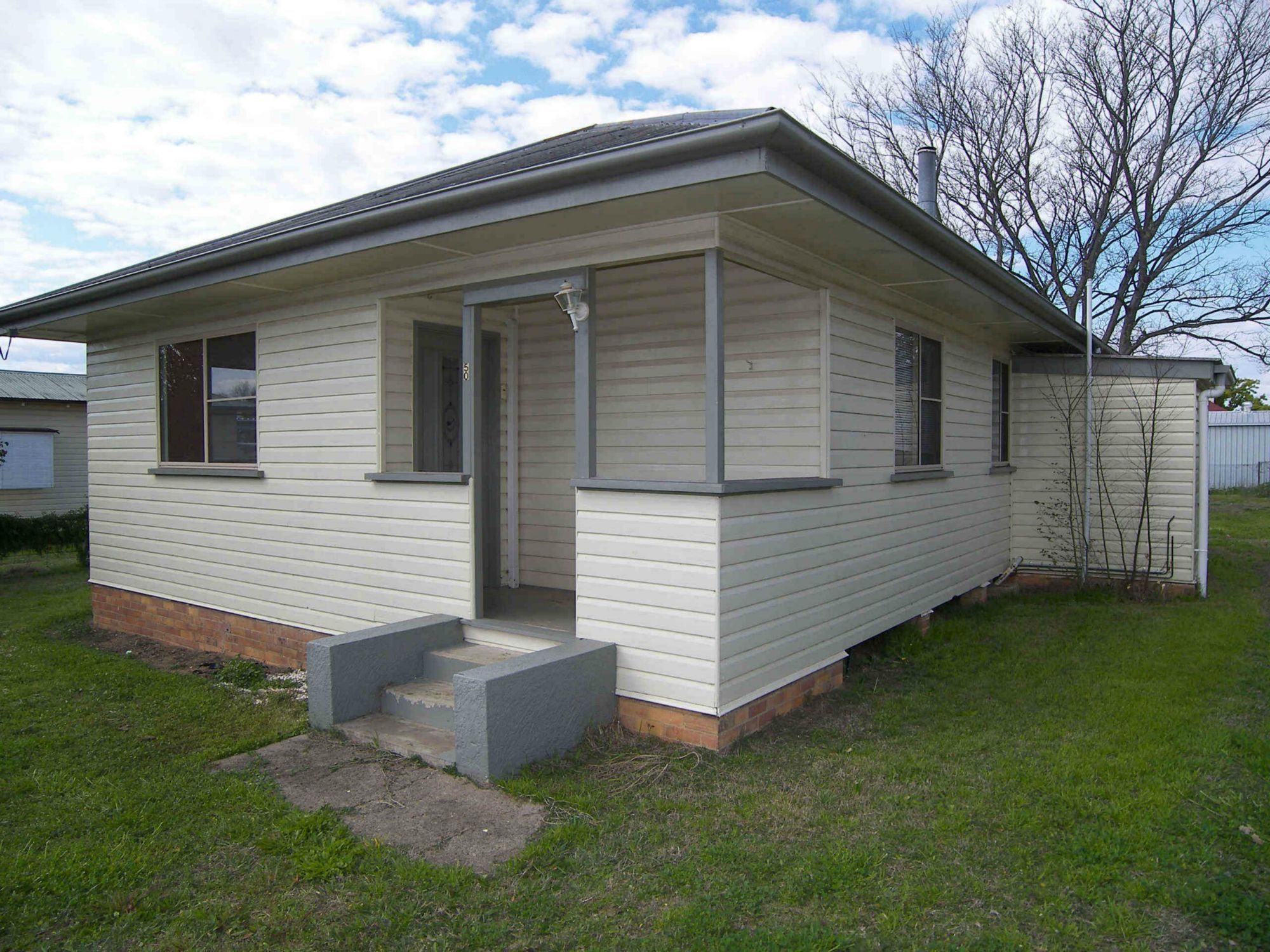 50 MYALL AVENUE, WARWICK, 4370