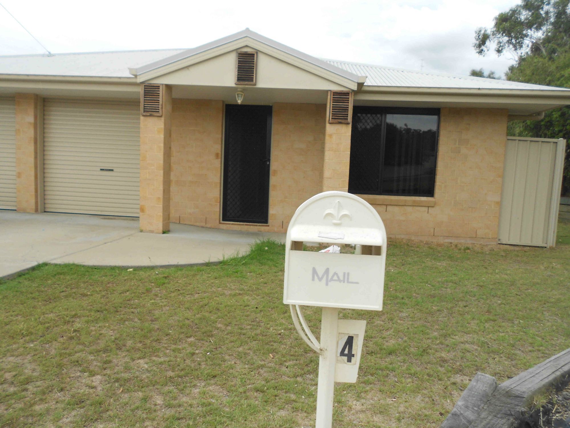 4 COOREY PLACE, WARWICK, 4370