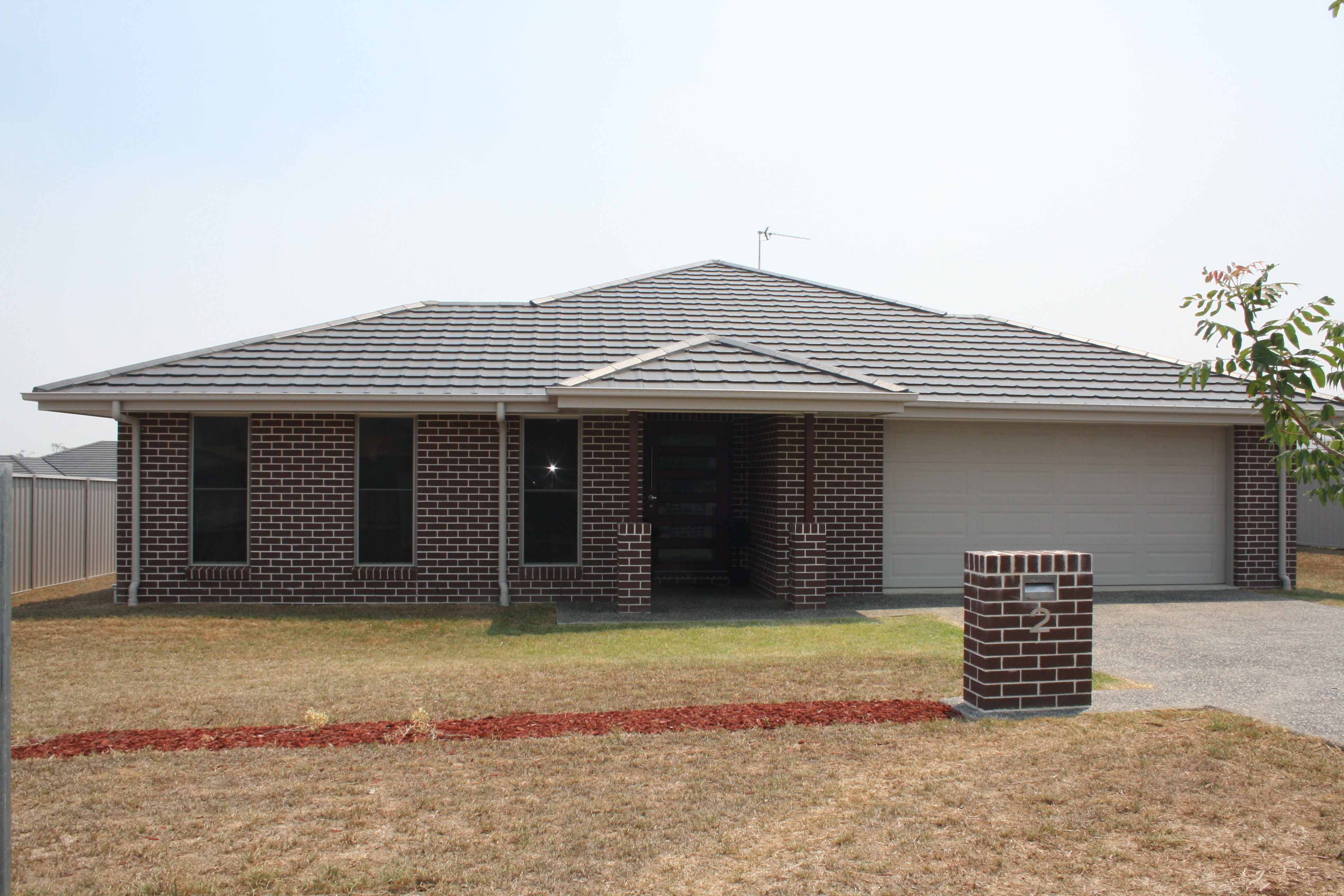 2 DERBY DR, ROSENTHAL HEIGHTS, 4370