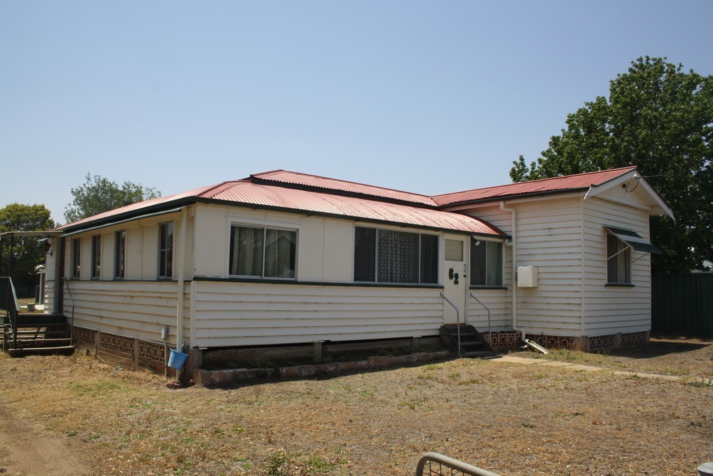 62 GORE ST, WARWICK, 4370