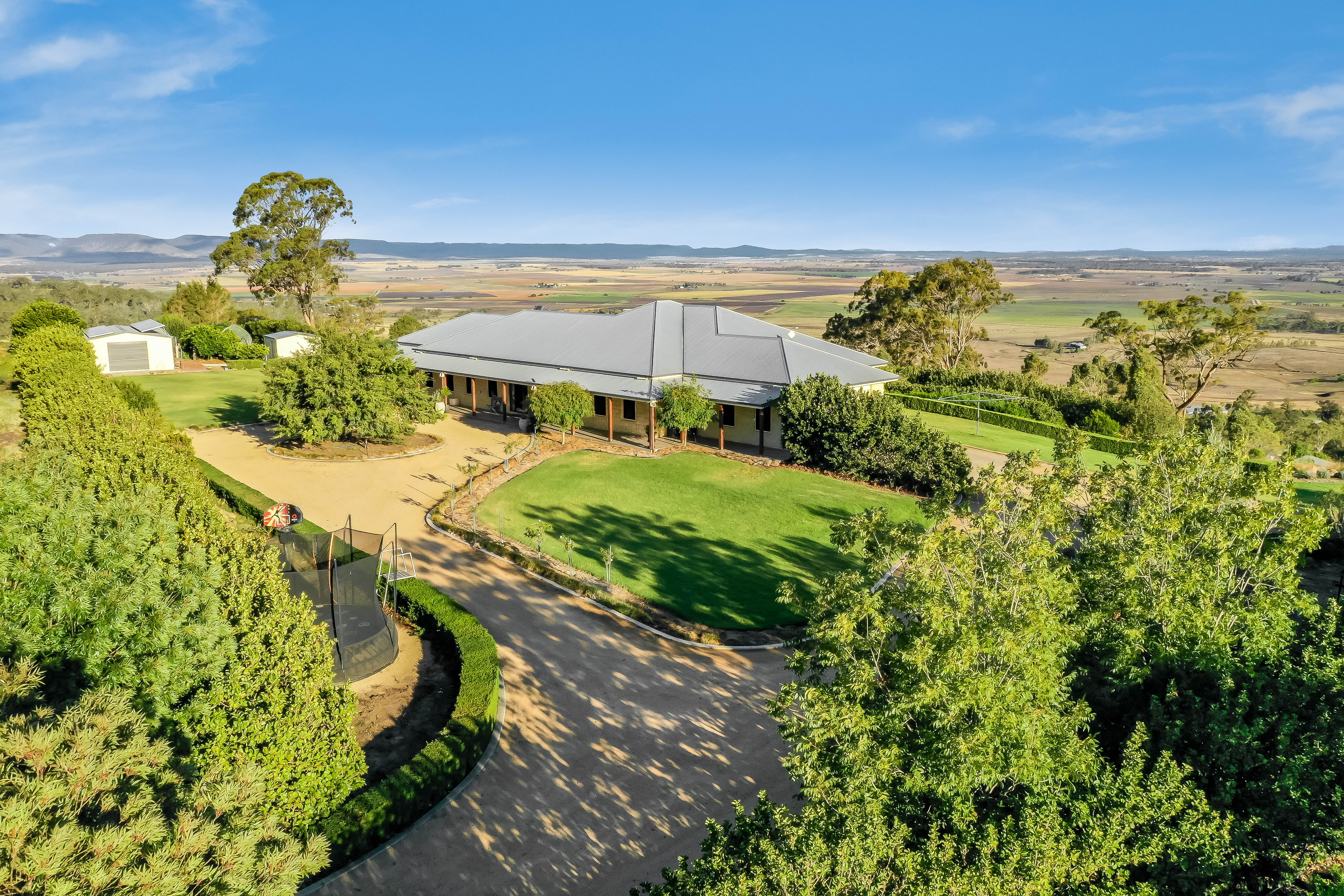 3 AMARINA AVE, SLADEVALE, 4370