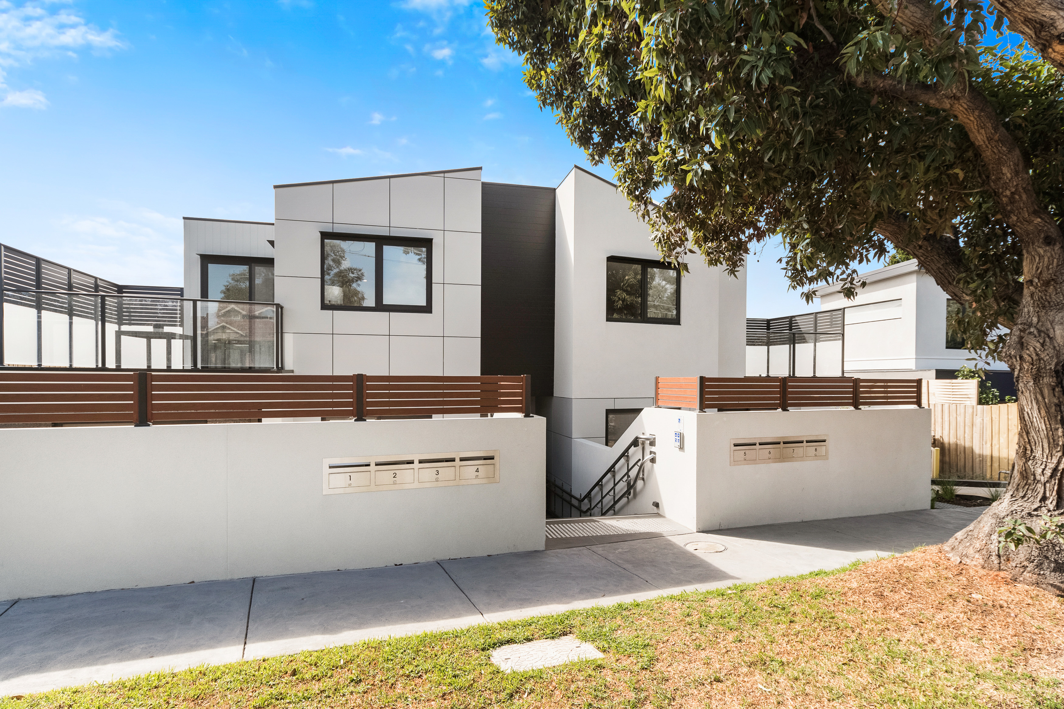 UNIT 7/437 MAIN ST, MORDIALLOC, 3195