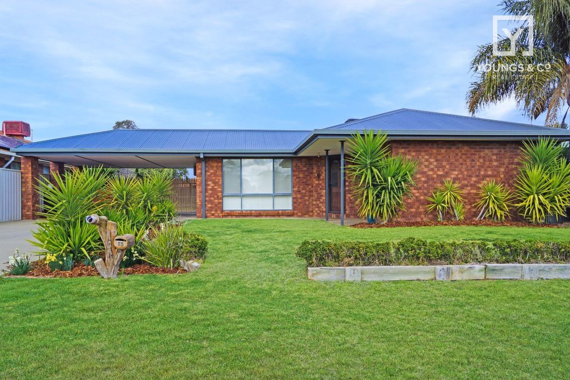 13 DENNISON ST, MOOROOPNA, 3629
