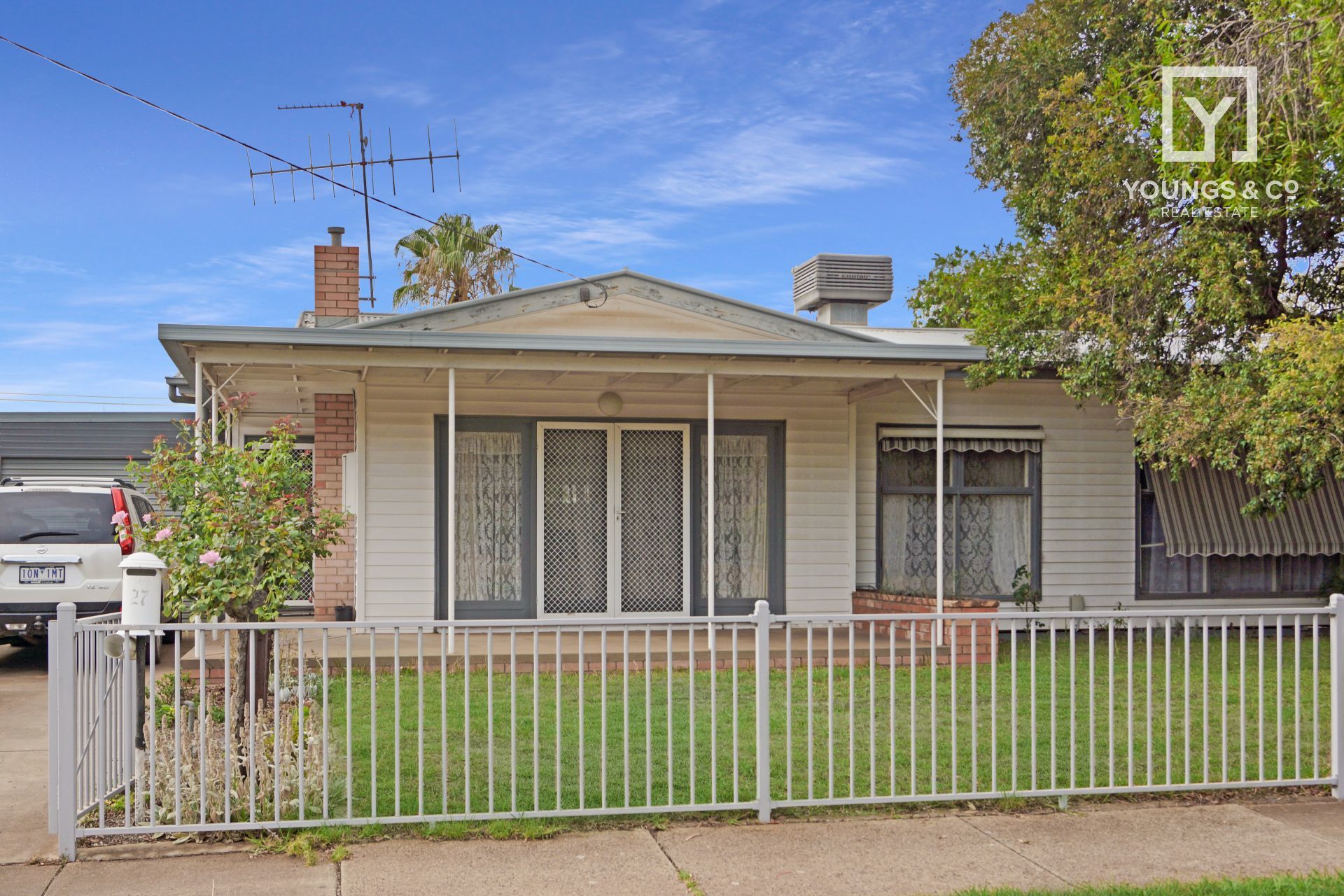 27 EMMA ST, MOOROOPNA, 3629